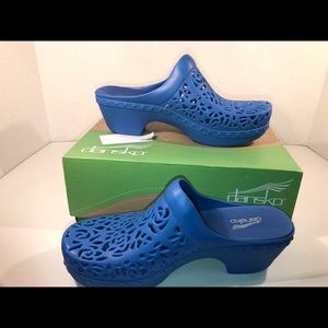 Dansko Women Blue Pippa Molded Thermoplastic Clogs